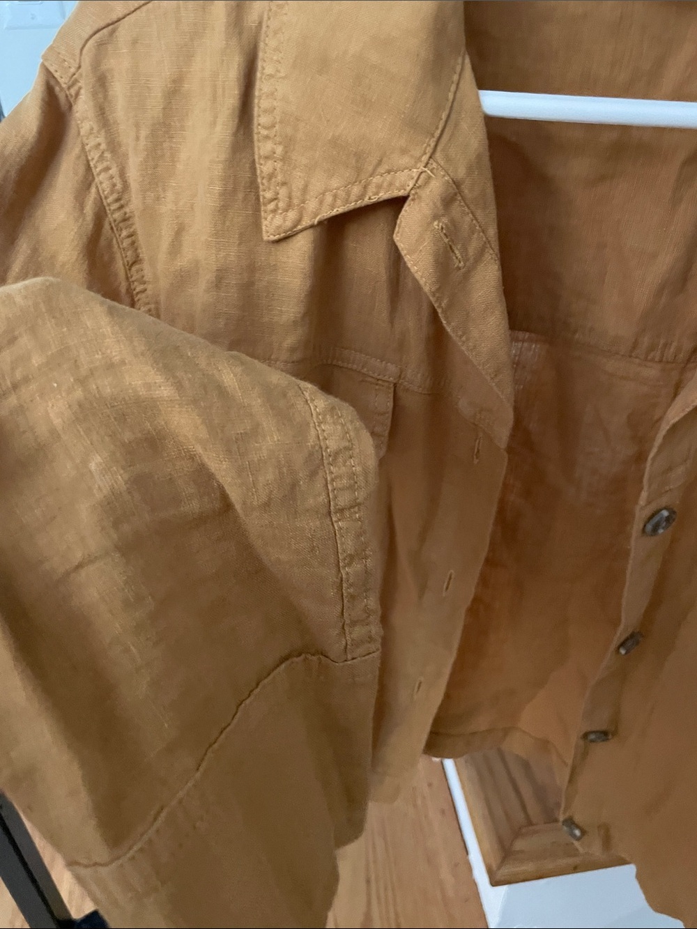 Rachel Zoe Linen Shirt Jacket in Warm Caramel - Picture 3 of 4
